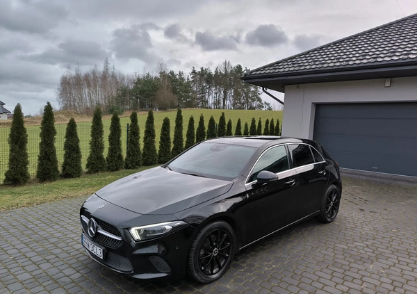 Mercedes-Benz Klasa A cena 115000 przebieg: 37000, rok produkcji 2018 z Nowogród małe 232